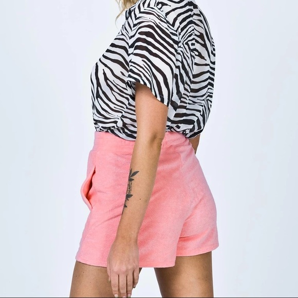 princess polly morgan shorts NWOT - Picture 2 of 2